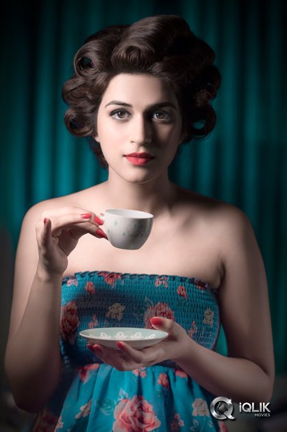 Shraddha-Das
